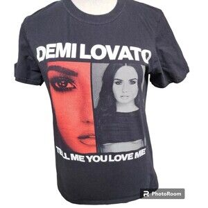 Demi Lovato Tour T-Shirt 2018 Size Small Tell Me You Love Me